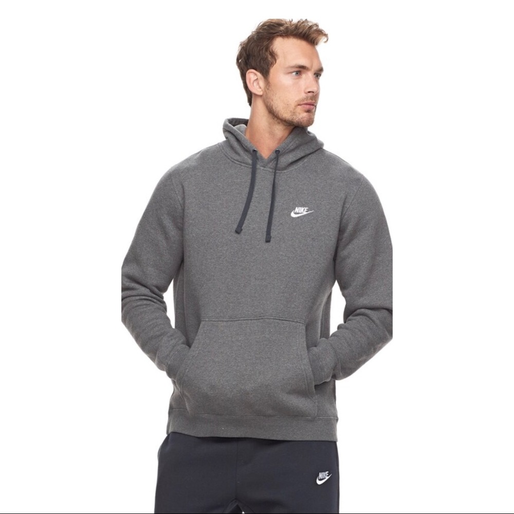 Men’s Nike pullover sweater